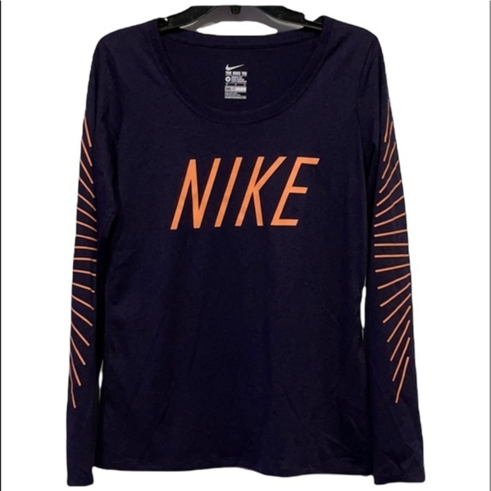 NIKE Dri-Fit Long Sleeve Graphic Top